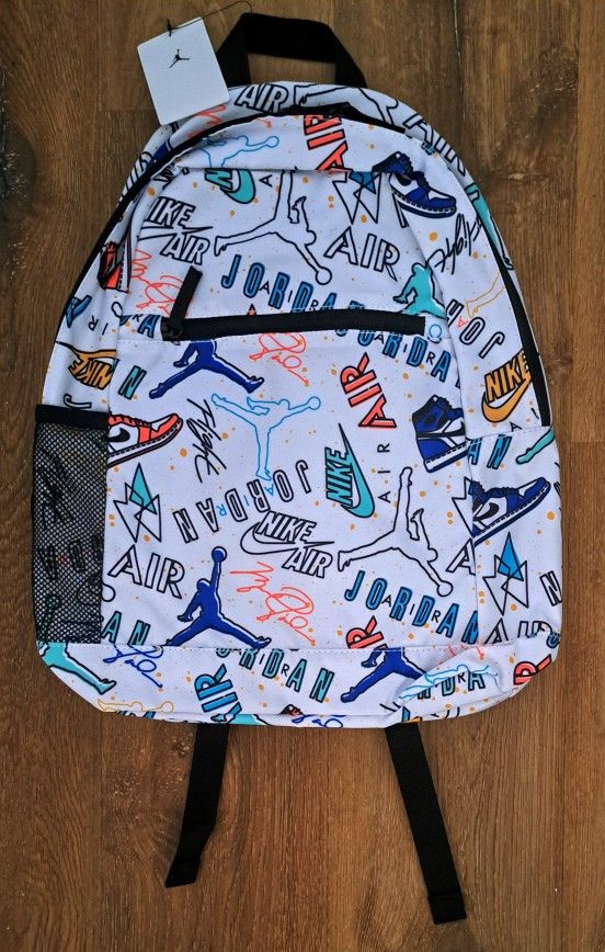 NEW Nike Air Jordan School Backpack W/ Bonus Pencil Case. Sports Laptop Travel