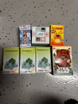 7For $100 Unopened New blind mixed boxes