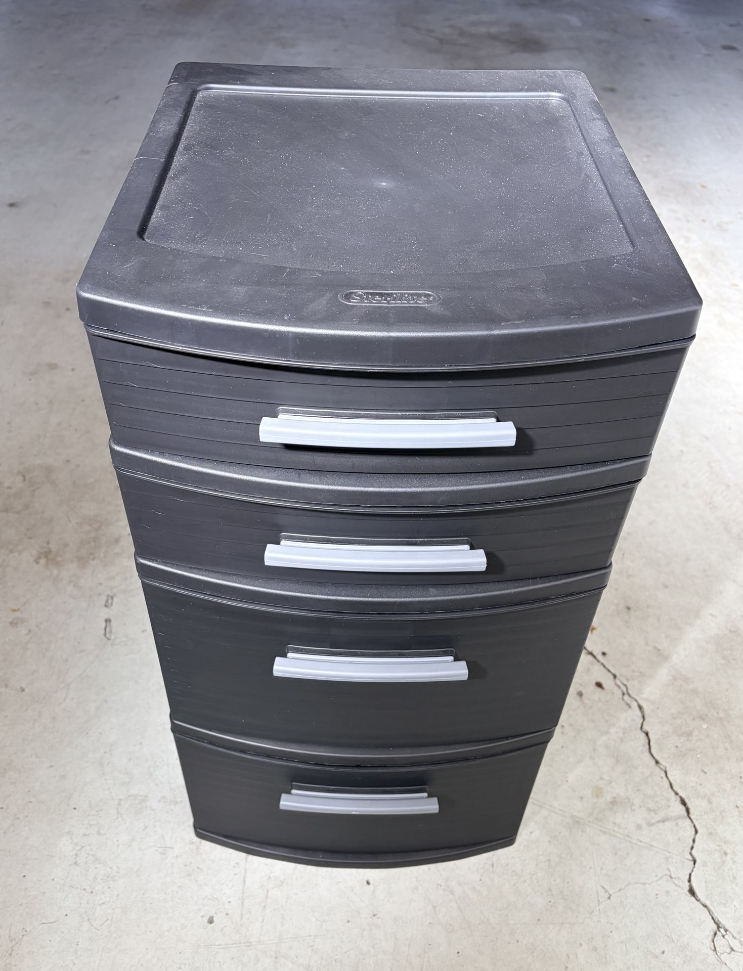 4 Drawer Plastic Tower