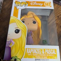 Disney Rapunzel (Mandy Moore) And Pascal Funko Pop 147.