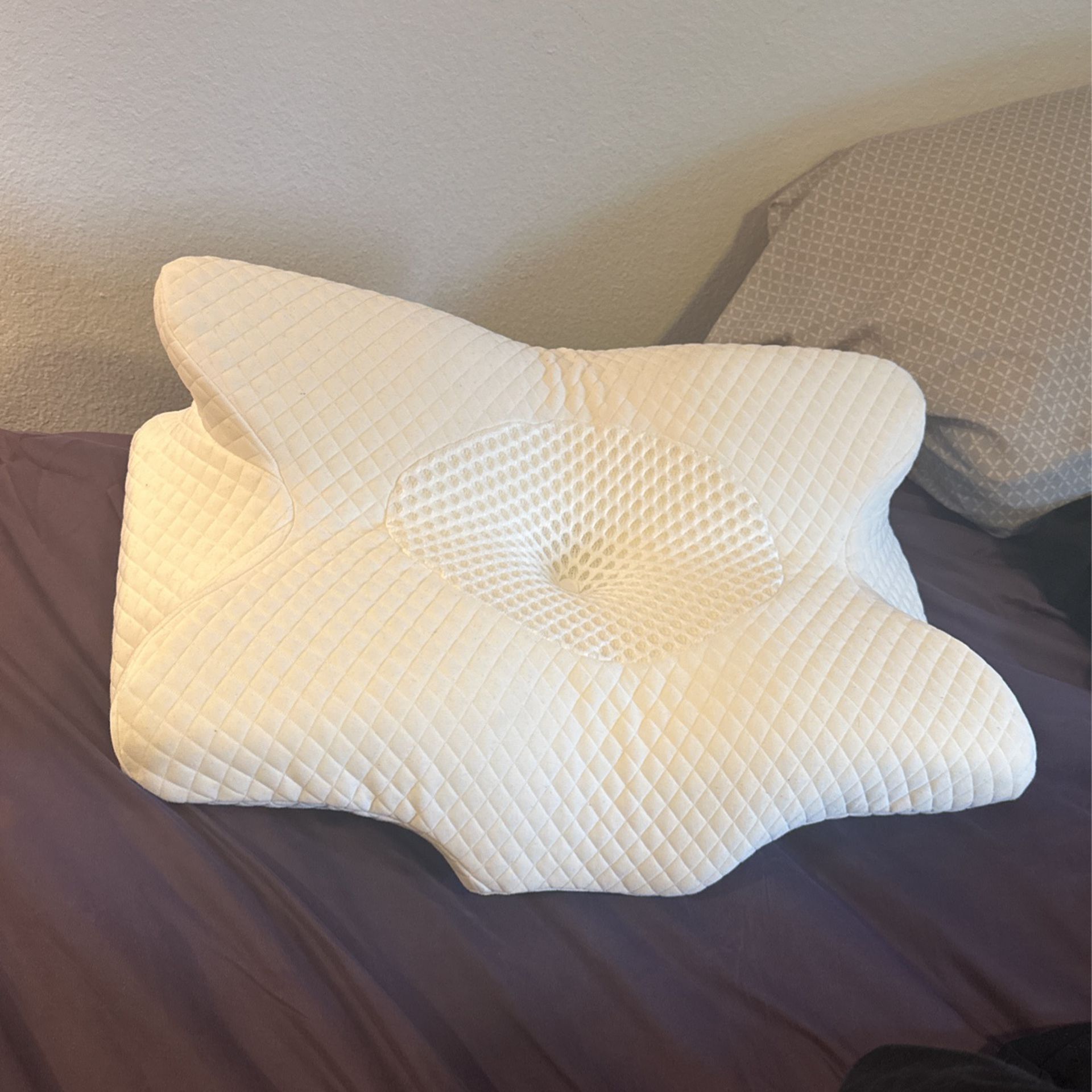 TikTok Viral Memory Foam Pillow
