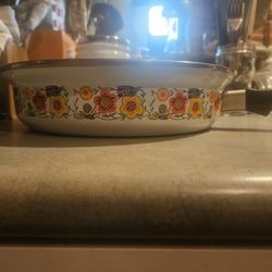 60s-70s Enamel Floral FRYING PAN.Never Used