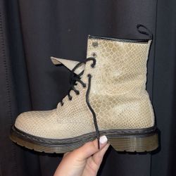Dr. Martens