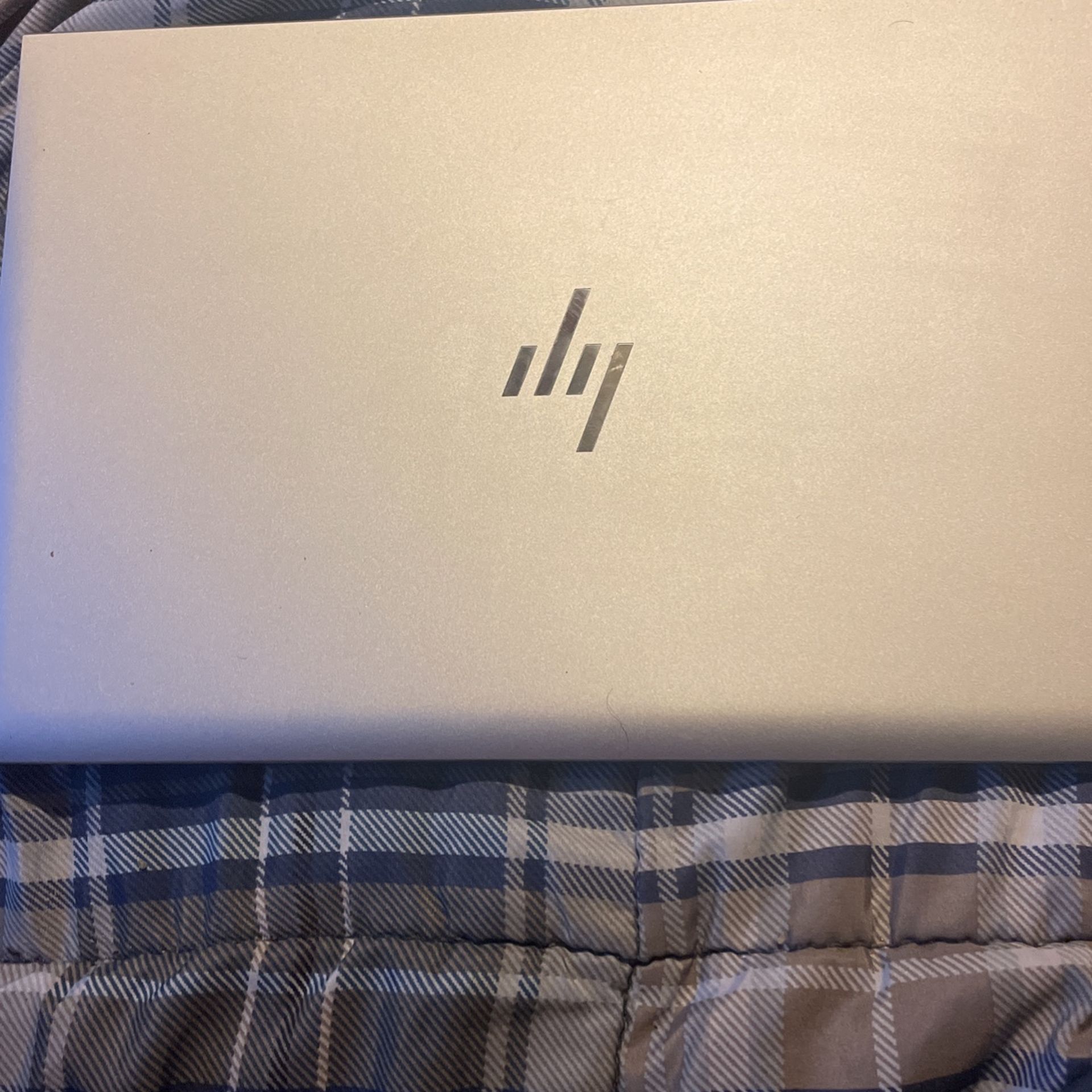 HP ELITE BOOK