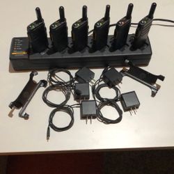Motorola SL300 Radios 6 Radios Charging Base