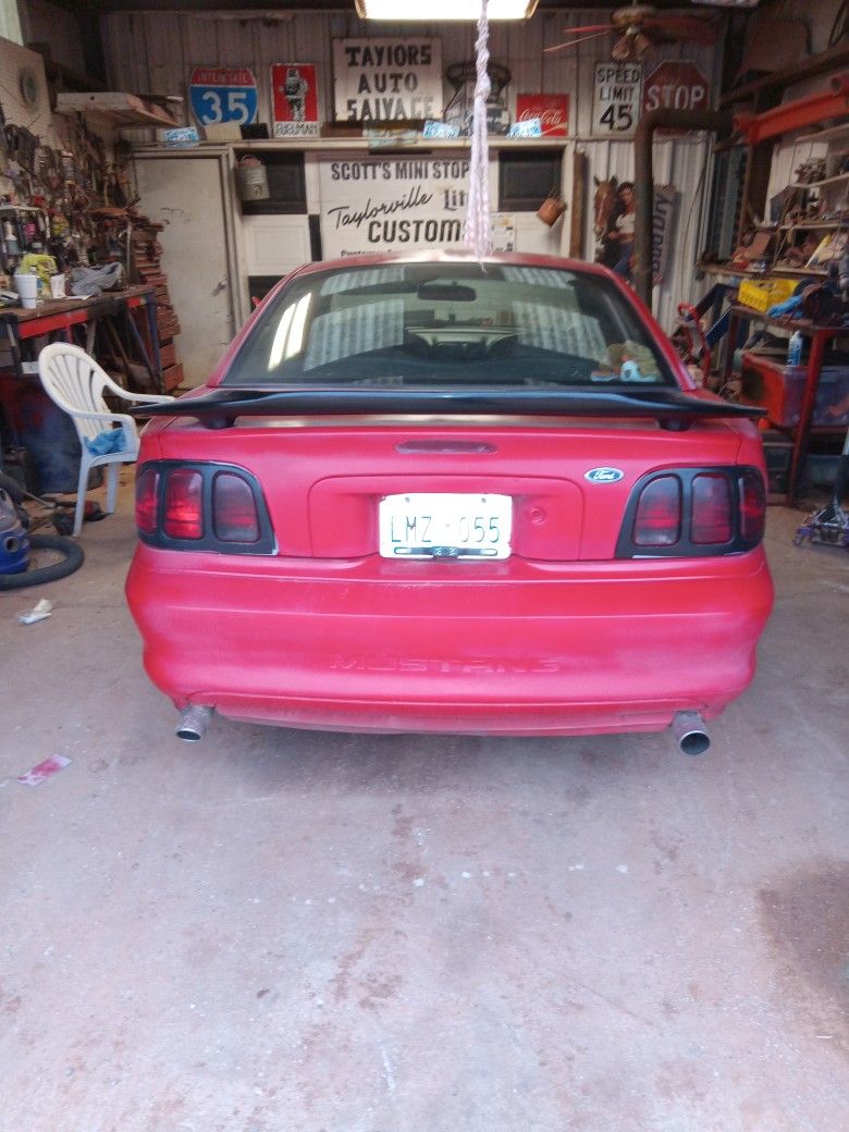 1998 Ford Mustang