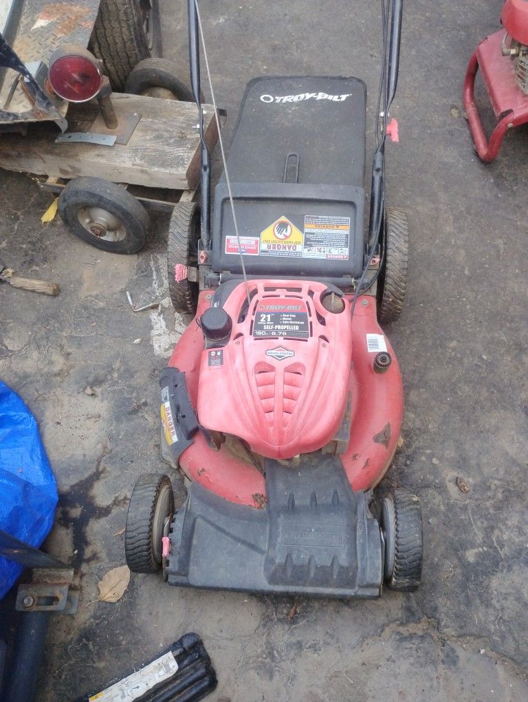 Troy-Bilt Lawn Mower