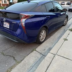 2016 Toyota Prius