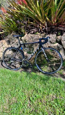 Scott Addict Carbon Road Bike (56cm) - Complete Bike