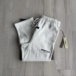 Fear of God Essentials Light Oatmeal Sweats ( FAST shipping 🚚💨)