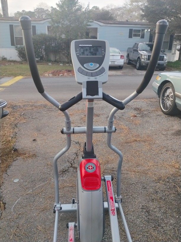 Schwinn Exercise Machine 