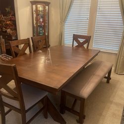 Brown Wooden Dining Table With 4 Chairs 