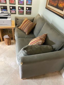 Pull out couch