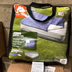 Ozark Trail 50-Degree Rectangular Sleeping Bag Airbed