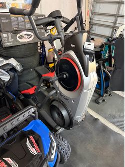 lM5 MAX Trainer Bowflex