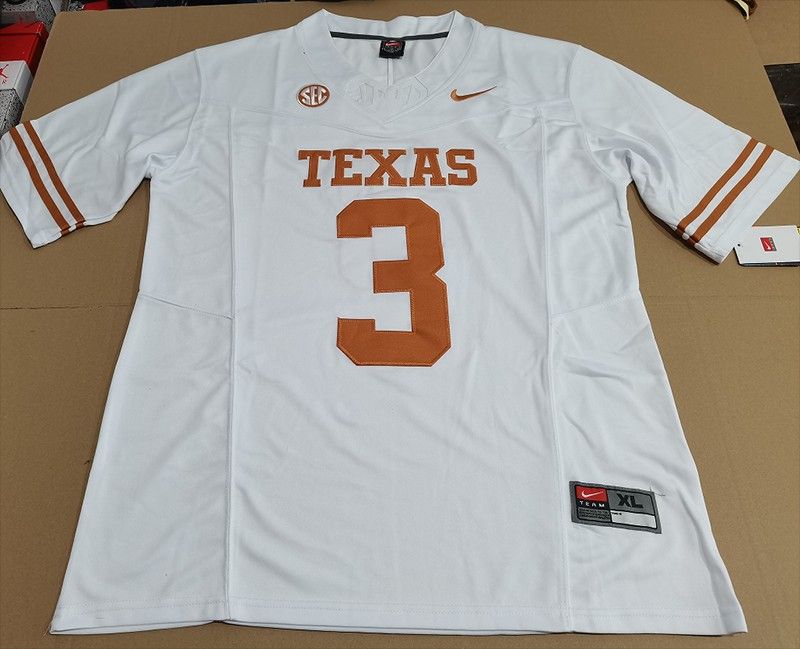 Quinn Ewers Texas White Jersey No. 3