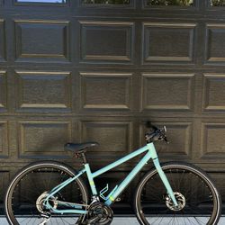 Coop CTY 1.1 Hybrid Bike 
