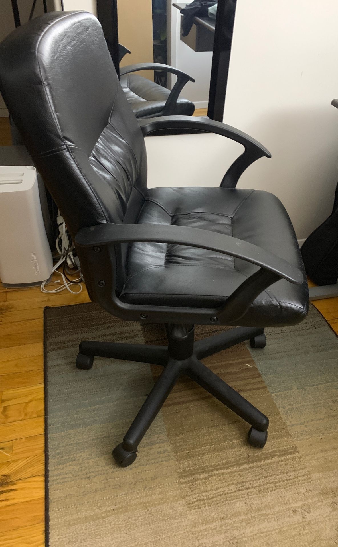 Black Leather Computer / Desk Chair