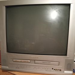 Box TV 24 Inches