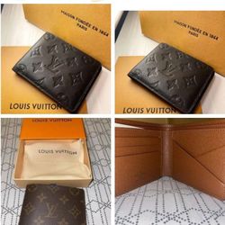Louis Vuitton Wallet  Asking $ 6  0