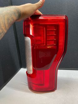 2017-2019 ford f250 super duty led tail light
