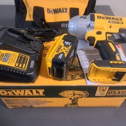 DEWALT20-Volt MAX XR Cordless Brushless 1/2 in. High Torque Impact Wrench with Detent Pin Anvil, (1) 20-Volt 4.0Ah Battery