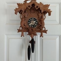 Antique Cuckoo Clock 