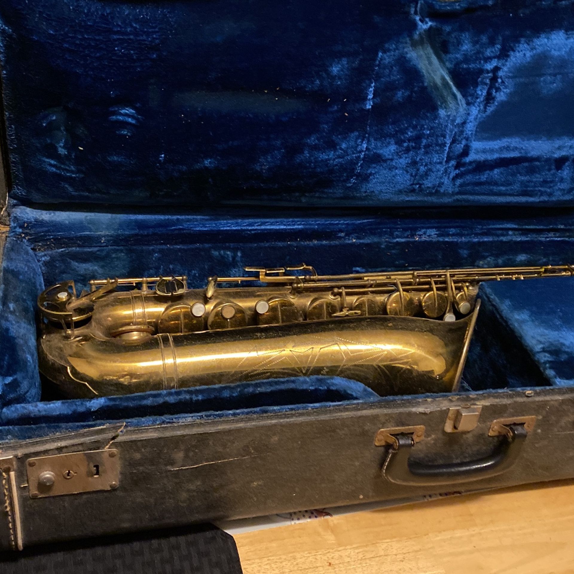 La  Monte Saxophone 