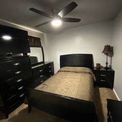 Full Size Bedroom Set