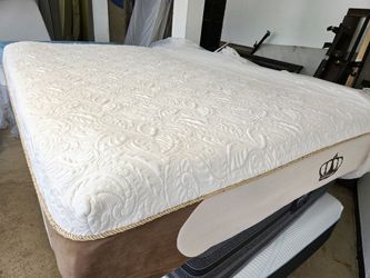 Mattress and box spring king size