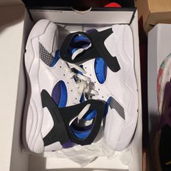 Air Flight Huarache Size 9