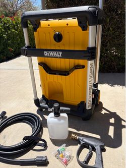 3000 psi electric ⚡️ dewalt pressure washer with hose, gun, foam cannon and tips