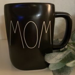 Rae Dunn Mugs