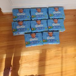 160 Comfees Diapers Size 7 Factory Sealed Non Smoking Home