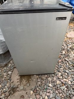 Magic chef fridge