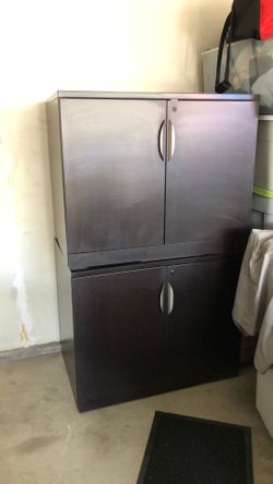 2 wood Cabinets