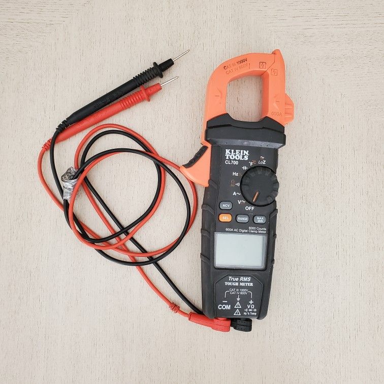 Clamp Meter Klein tools CL700