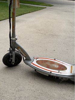 Razor scooter