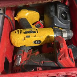 Miscellaneous industrial handtool, some vintage, someone batteries, someone’s charger, some without charger so without batteries, you can n buy the wh