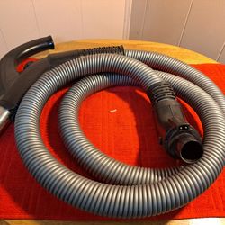 Simplicity Verve - Cinch - Snap Electric Canister Hose
 
