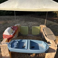 Activity playhouse sand or water 