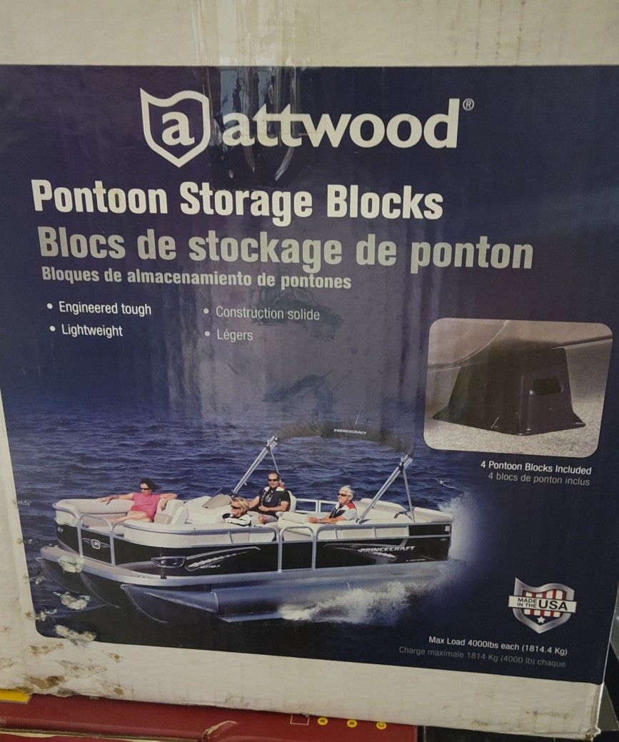 Attwood 13-1/2" x 13-1/2" x 9-1/2" Pontoon Block