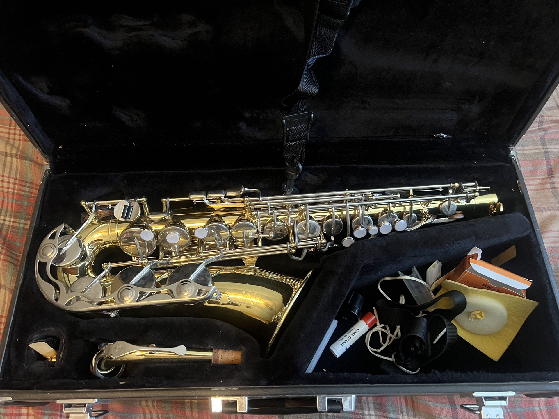 Yamaha Yas-23 Saxophone