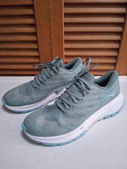 Hoka Cavu 3 Women's Sneaker * Size: 9.5