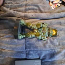 Master Cheif Halo Controller/phone Holder