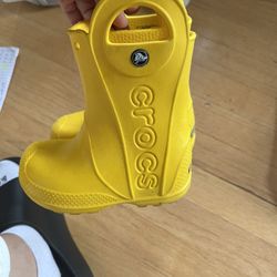 Crocs Kids Yellow Rain Boots – Size C8