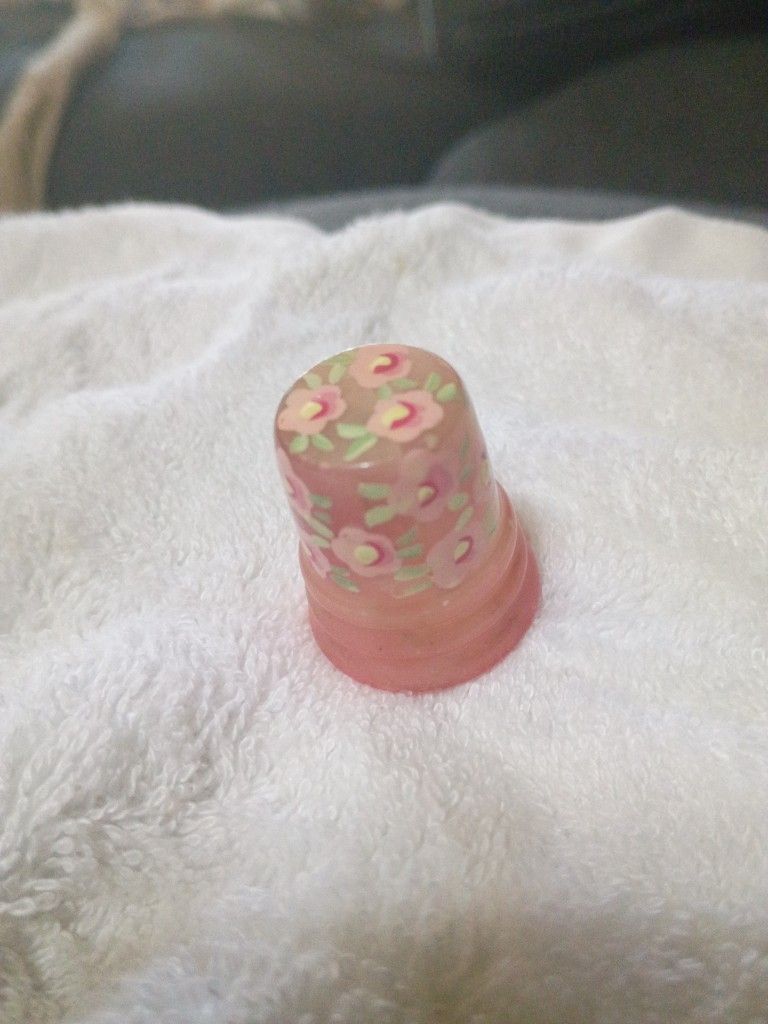 Vintage Rose Quarts Thimble