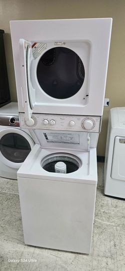 Whirlpool Stacked Washer Dryer Unit