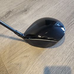 Taylormade QI 10 LS Lefthanded Driver