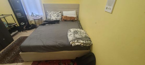 Queen bed